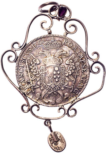Thaler 1763 (jewel) - back