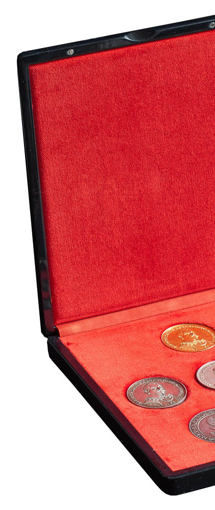 Medals 1934 (6 pcs) - front