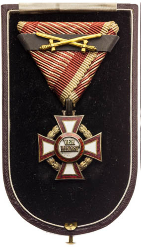 Vojenský záslužný kříž III. třídy - averz