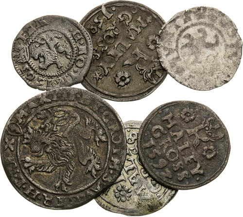Lot (1516-1599) (6 pcs) - front