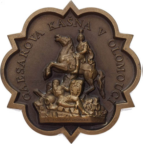 Medal 1975 - front