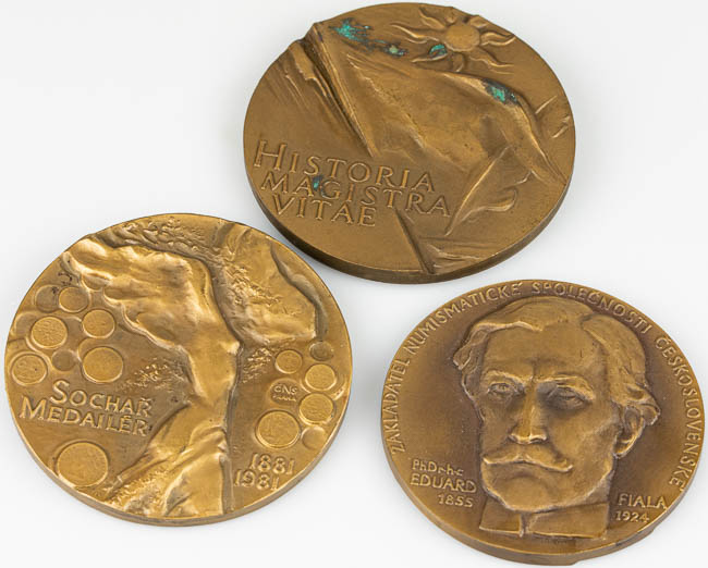 Medals (3 pcs) - back