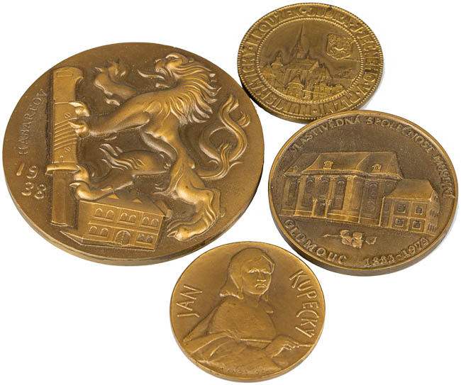 Medals (4 pcs) - front