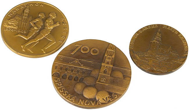 Medals (3 pcs) - front