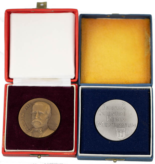 Lot of medals (2 pcs) - front
