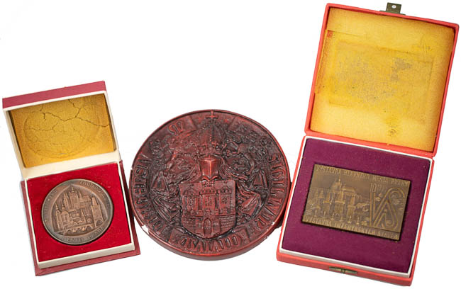Lot of medals (3 pcs) - front