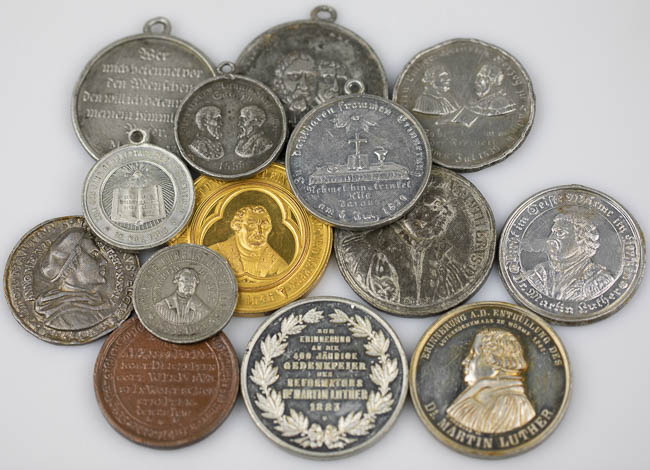 Medals (14 pcs) - front