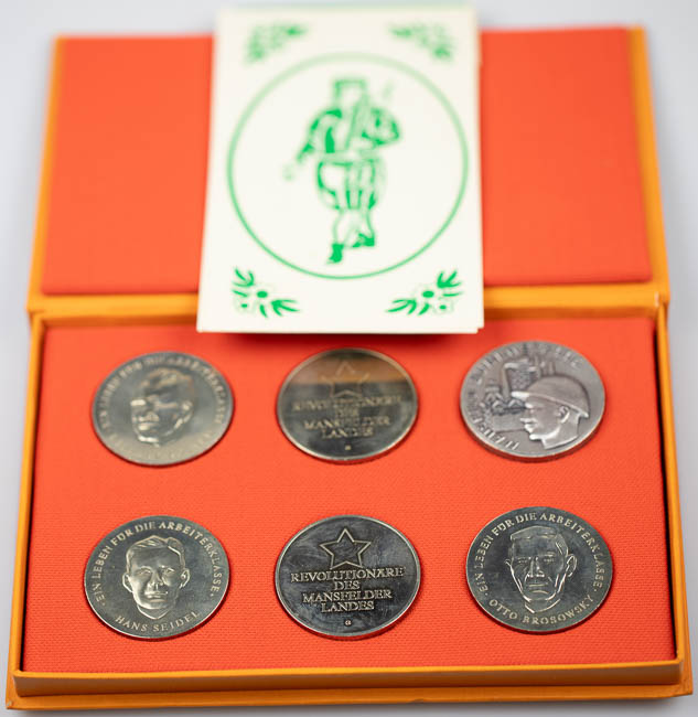 Medals (6 pcs) - front