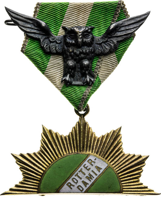 Pin - front
