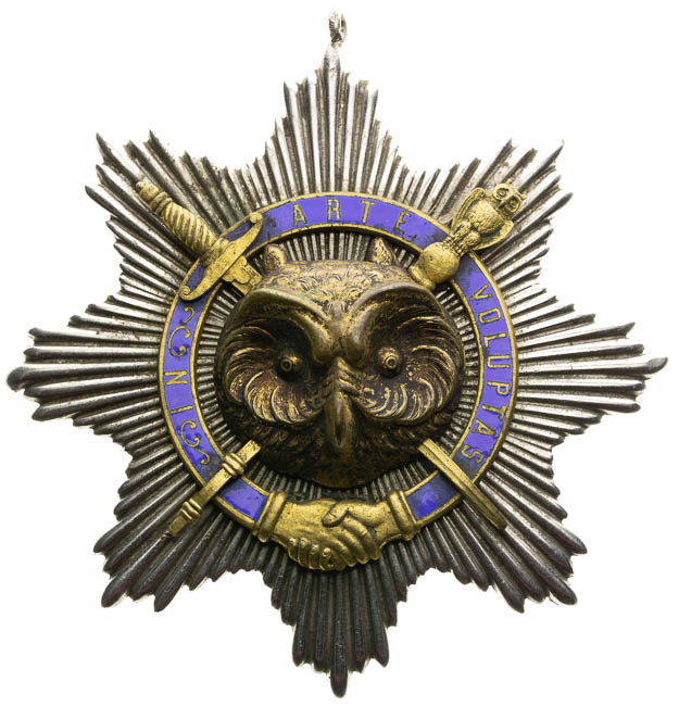Pin - front