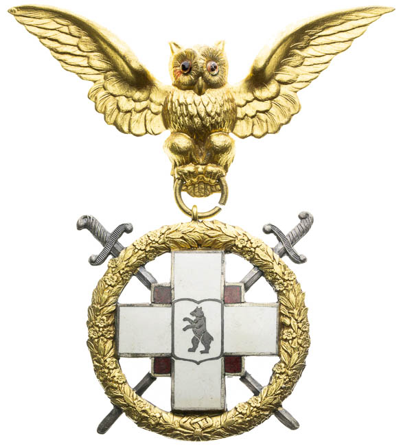 Pin - front