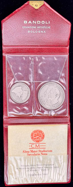 Medals (2 pcs) - front