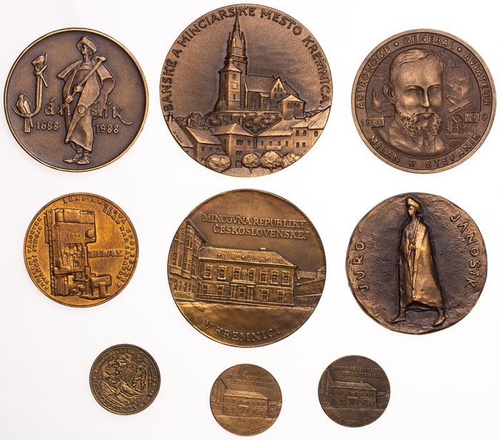 Medal (9 pcs) - front