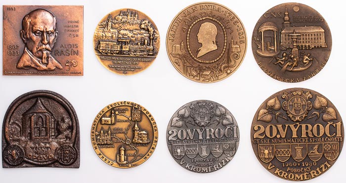 Medals (8 pcs) - front