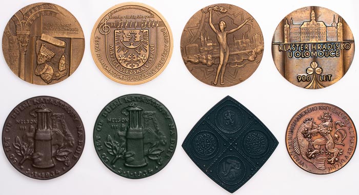 Medals (8 pcs) - front