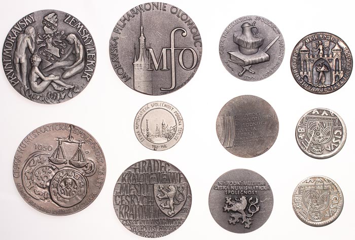 Medals (11 pcs) - back